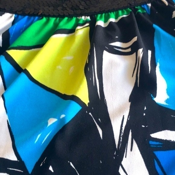 Sandra & Andre dressy shirt. Very cute on. Gorgeous colors. Size M - Picture 8 of 9